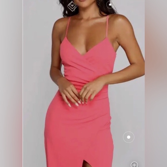 NWOT-Windsors Coral Sasha Formal High Slit Wrap Dress with V-Neckline, Size M - Picture 5 of 16